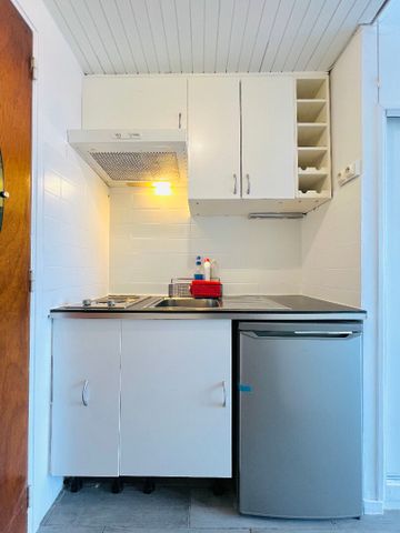 LE BLANC MESNIL - STUDIO AVEC BALCON ET CAVE - 15,65 m2 - Photo 4