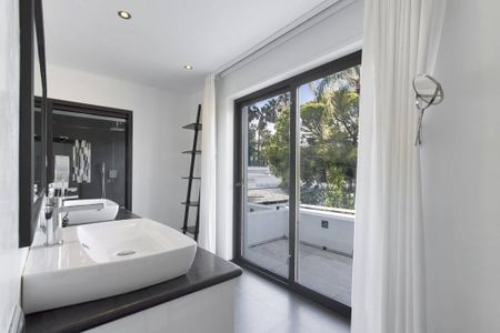 Luxury Villa for rent in Marbella, Spain - Photo 3