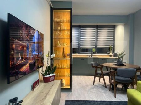 Apartament cu 3 camere, etaj intermediar, bloc nou, zona Nor - Photo 2