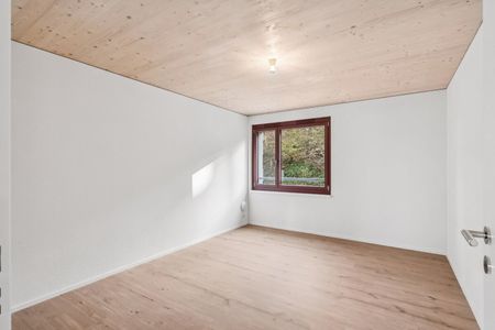 Your new apartment in a trendy neighborhood - Photo 3