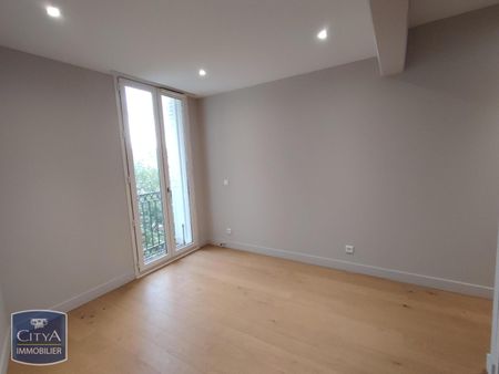 Location Appartement 5 pièces 132m² BORDEAUX 33000 - Photo 2