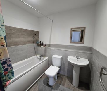 2 Bed Flat, East Union Street, M16 - Photo 6