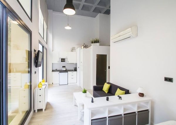 Calle Miguel Yuste, Madrid, Community of Madrid 28037