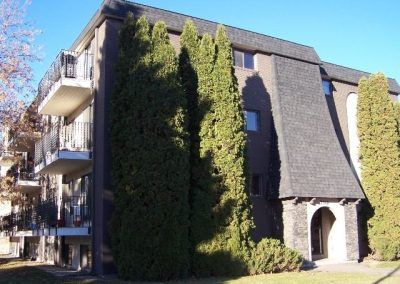 1 BDRM/1 BATH - 2318 ARLINGTON AVE - Available NOV 1 - Photo 2