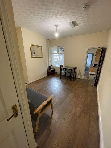 Room in a Shared House, Warwick Road, B11 - Photo 5