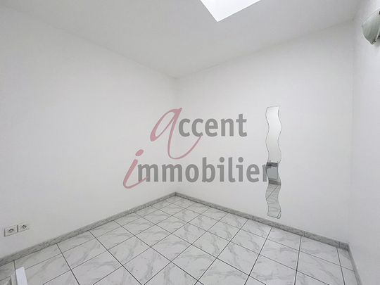 Appartement Cabannes 3 pièce(s) 66 m2 avec cour privative, - Photo 1