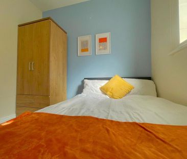 1 bedroom in a house share to rent - Photo 1