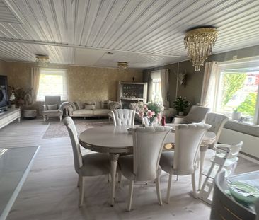 Domarringen, Gävle - Photo 1