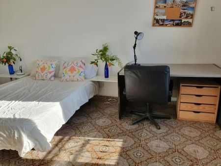 La Rambla, Barcelona, Catalonia 08002 - Photo 2