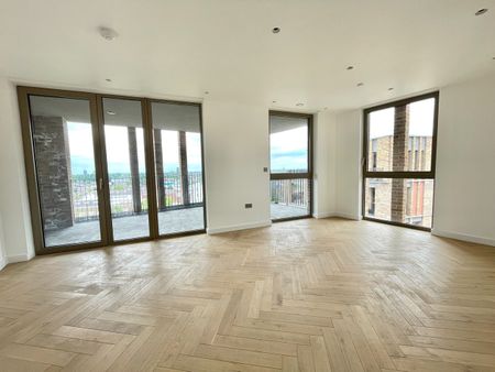 3 Bed Flat, Baddiel House, NW10 - Photo 2