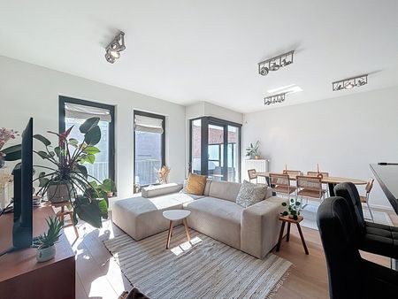 Appartement voor € 1.200 - Photo 2