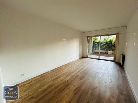 Location Appartement 3 pièces 55m² MOUGINS 06250 - Photo 1