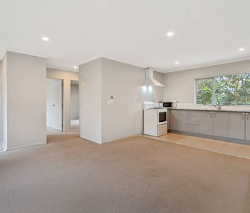 Spacious 2 bed family home! - Photo 6