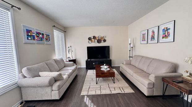 For Lease - 8859 Dogwood Crescent Unit# 2, Niagara Falls, Ontario - Photo 1