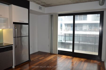 River City I Lofts 47 , #526 - Photo 2