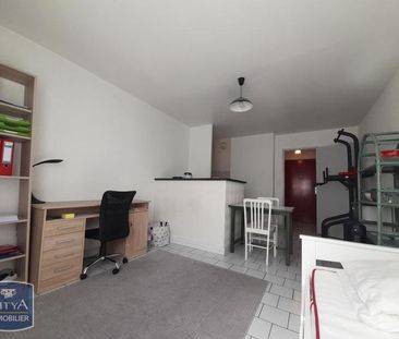 Location Appartement 1 pièce 24m² POITIERS 86000 - Photo 1