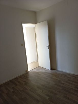 Appartement T2 dans belle petite résidence en coeur de ville de Clamec - Photo 1