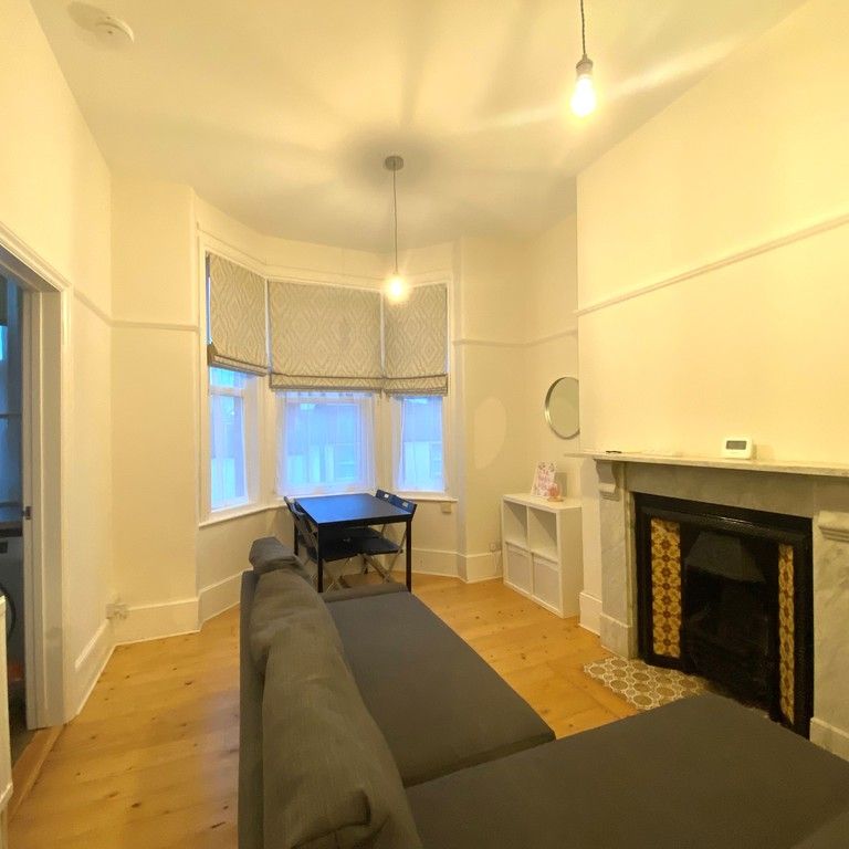 1 bed flat to rent in Old Tiverton Road, Exeter, EX4 - Photo 1