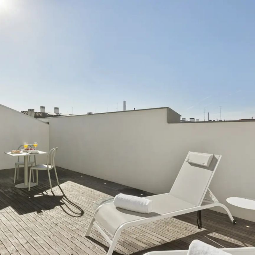 2-bedroom apartment for rent in Ciudad Jardín, all bills included - Foto 1