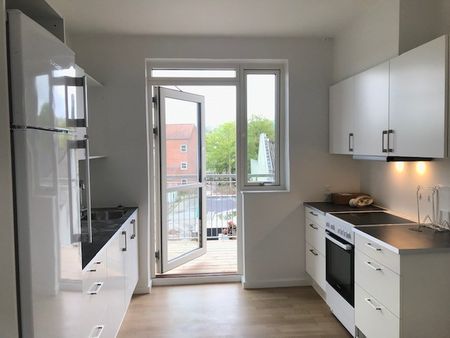 Vejle - Centrum, lys 2-3vær m balkon - Foto 3