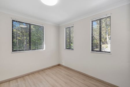 2/10 Vale Street, Birmingham Gardens NSW 2287 - Photo 3