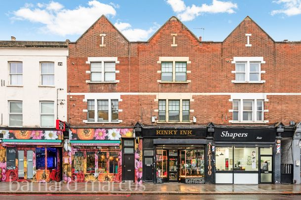 Battersea Rise - Photo 1