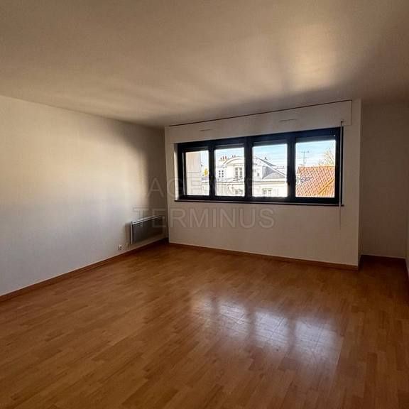 Location Appartement 3 pièces 71m² ENGHIEN LES BAINS 95880 - Photo 1