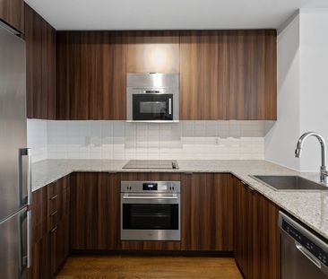 For Lease - 101 Erskine Avenue Unit# 420, Toronto, Ontario - Photo 3