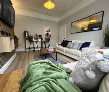 4 Bed Terraced House, Blantyre Road, L15 - Photo 1