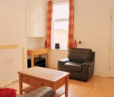 Grasmere Street (3 bed) - Photo 1