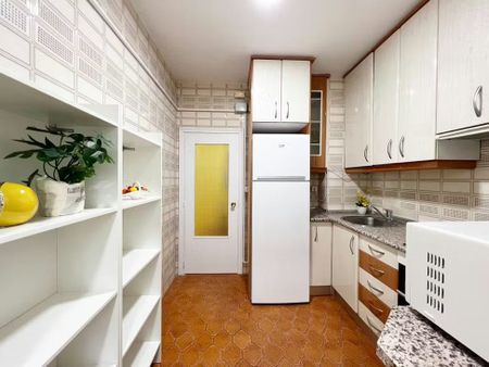 Calle de Elfo, Madrid, Community of Madrid 28027 - Photo 5