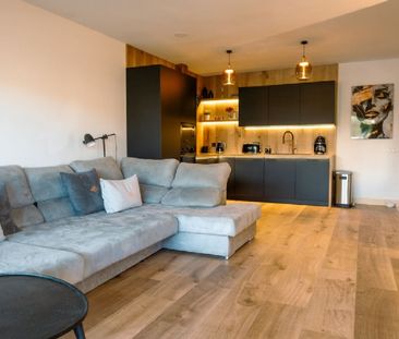 3 Bedroom Apartment For Rent in Benahavís, Málaga - Photo 5