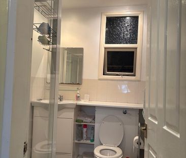 Room in a Shared House, Landgate Road, B21 - Photo 2