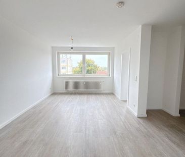 Schöne 3-Zimmer-Wohnung mit großem Wohnzimmer und Balkon in Gütersloh - Foto 1