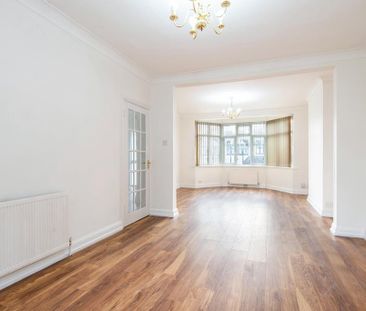 3 bedroom semi-detached house to rent - Photo 3