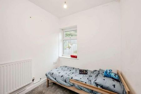 Dinas Street, Plasmarl, Swansea, SA6 - Photo 3