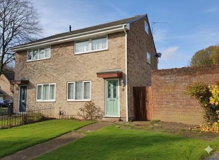 Selwyn Gardens, Boyatt Wood - Photo 2