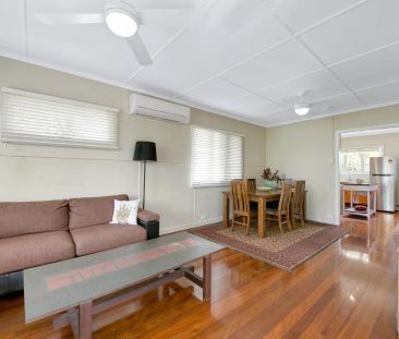 CONVENIENTLY LOCATED 2 BEDROOM HOME - Photo 1