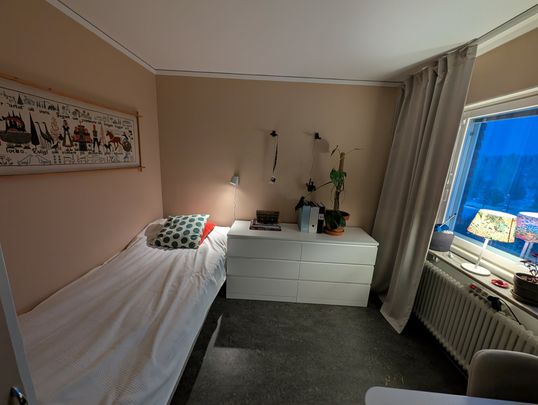 Axtorpsvägen, Umeå - Photo 1