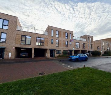 Cambridge CB2 - Photo 6