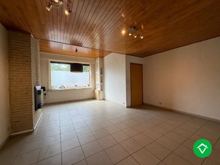 Rijwoning met 3 slaapkamers en tuin te centrum Roeselare - Photo 5