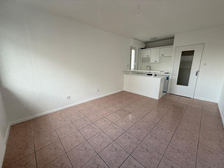 Joli 2 pièces 41m² à l’Esplanade - Photo 2