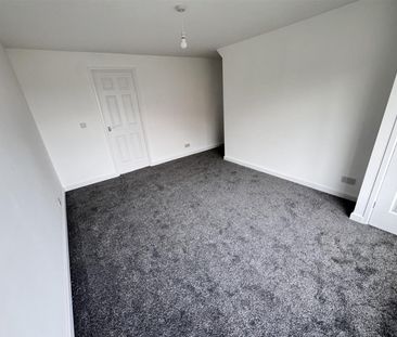 Holland Road, Fens, Hartlepool - Photo 4