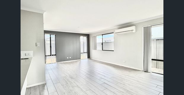 Stylish Family Living in a Prime Location - Photo 1