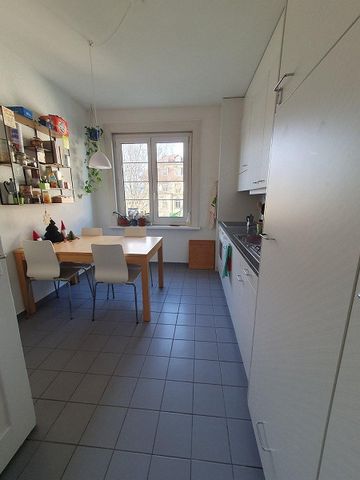 3-ZW à 76 m² im 4. OG - Photo 2