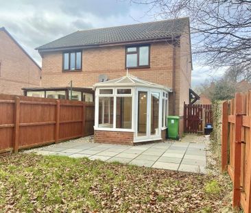 2 bedroom semi-detached house to rent - Photo 5