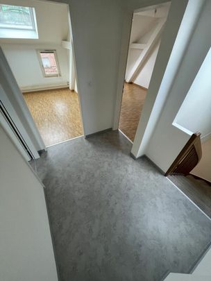 3.5-Zimmer-Maisonette-Wohnung in grünem Kleinbasler Hinterhof - Photo 1