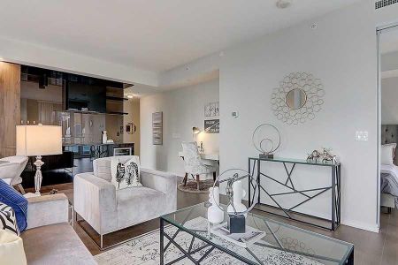 For Lease - 70 Temperance Street Unit# 2611, Toronto, Ontario - Photo 4