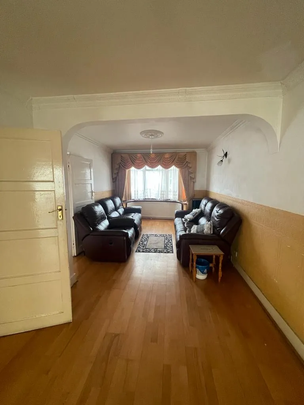 Boundary Road - Photo 1