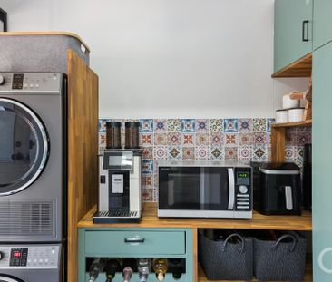 Open the Door to Effortless Eastern Suburbs Living - Photo 2
